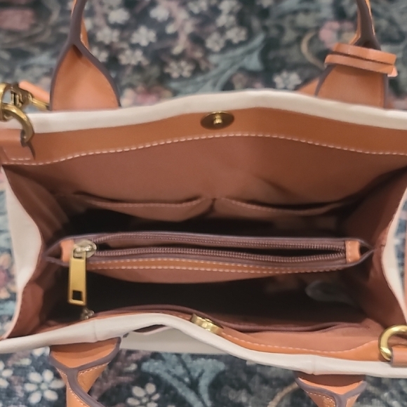 Fossil Kyler Satchel - Picture 3 of 6